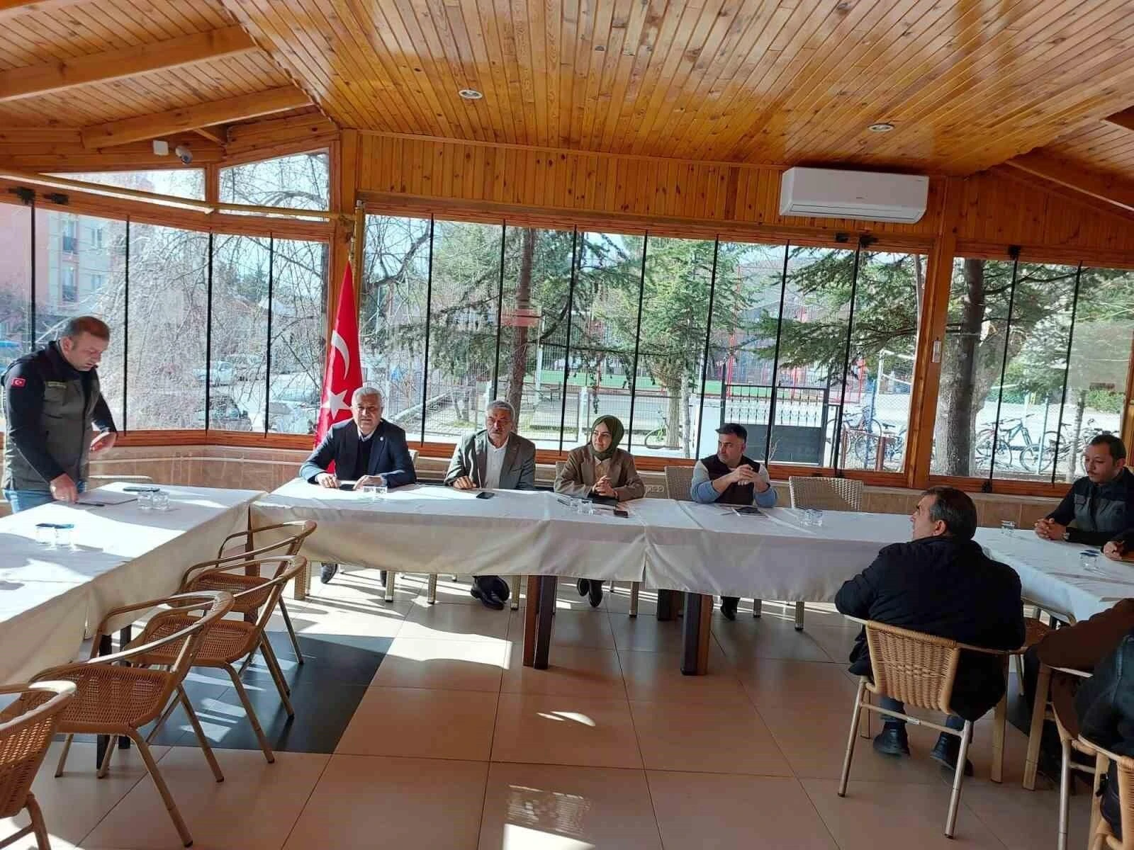 Gölpazarı’nda Köylere Yakacak Odun ve Orköy Destekleri Konusunda Toplantı