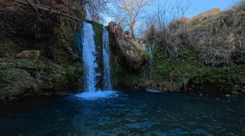 Gurs Vadisi: Kızıltepe'nin Doğal Şelalesi ve Piknik Alanıyla Vatandaşların Gözdesi 1