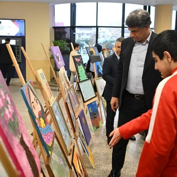 Kartepe Özel Eğitim ve Uygulama Okulu öğrencilerinin sergideki eserleri-1