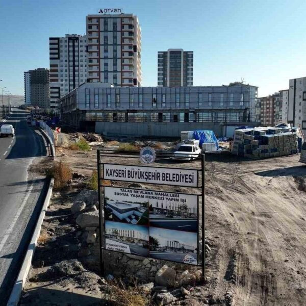 Kayseri Millet Bahçesi'nde inşa edilen kütüphane binası-4