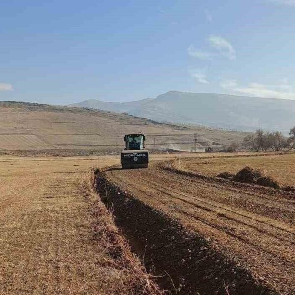 Kırsal yollarda yapılan çalışmalar-1