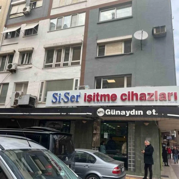 Klima ustası tenteden düşüyor-3