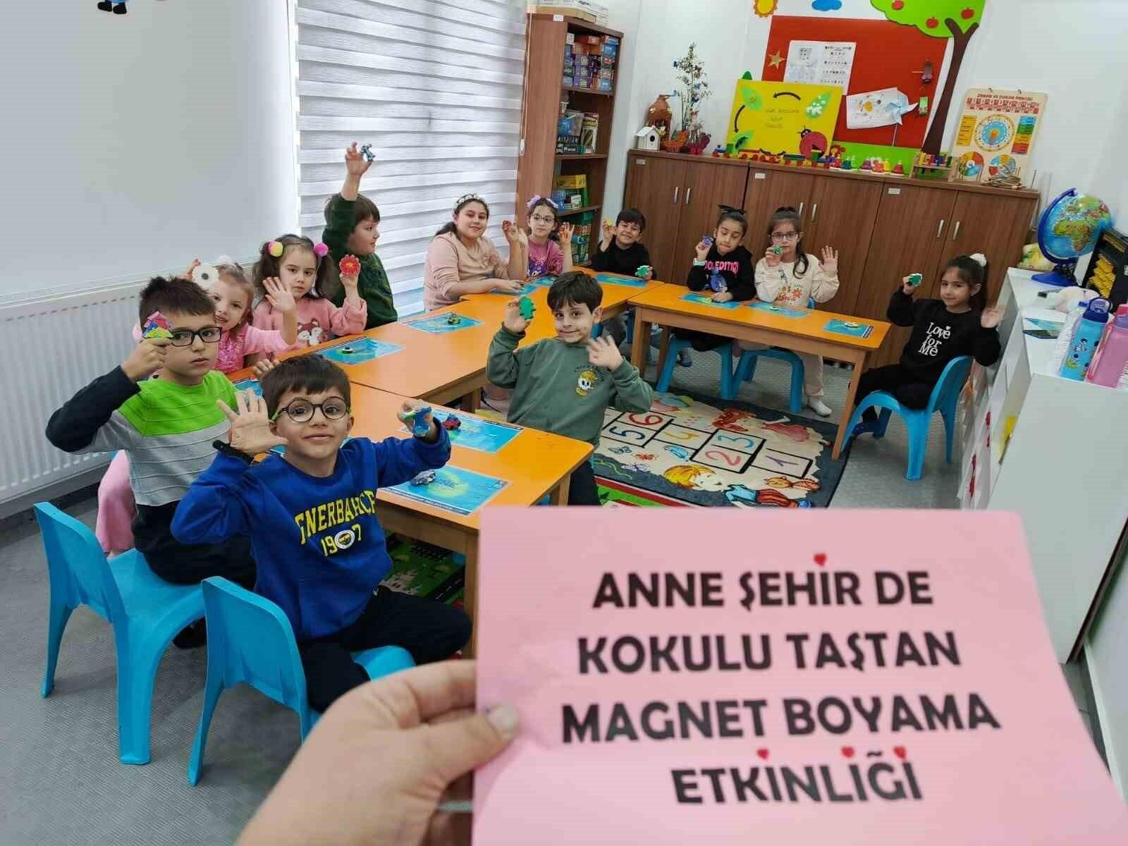 Kocaeli Büyükşehir Belediyesi, Anne Şehir Merkezlerinde Çocuklara Eğlence ve Eğitim dolu Yarıyıl Tatili!