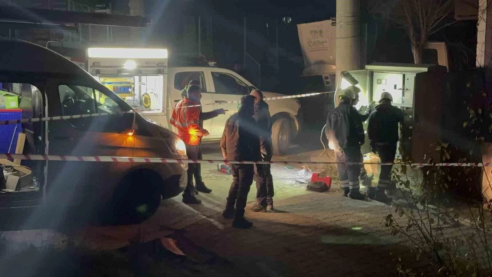 Kocaeli Darıca’da Gaz Patlaması Sonrası Trafo Yangınları ve Personel Yaralanması