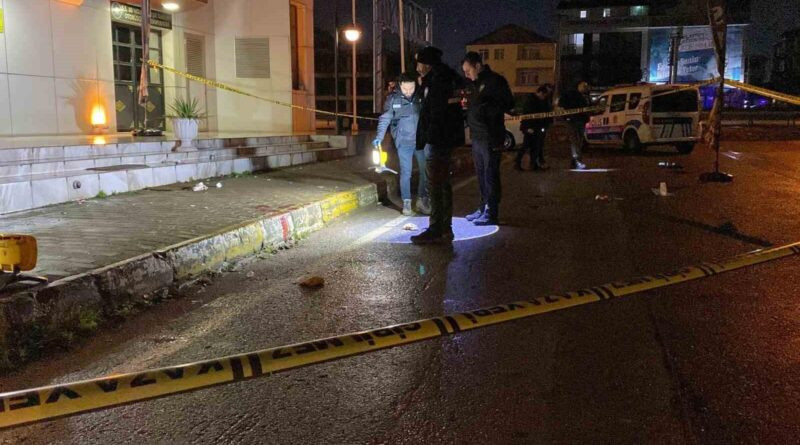 Kocaeli Kartepe'de Düğün Salonunda Kavga, İki Şahıs Silahla Yaralandı 1