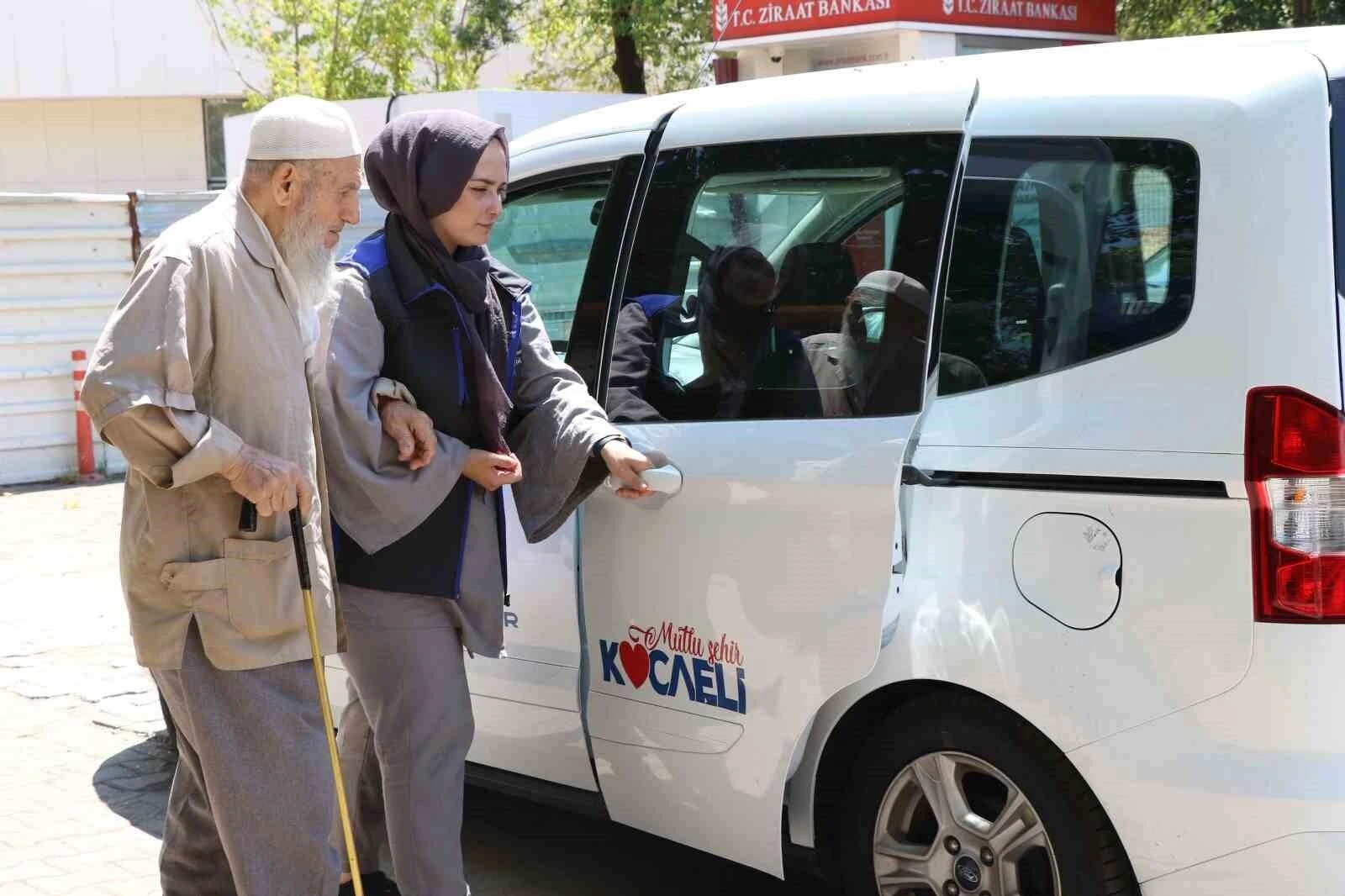 Kocaeli’nde 164 Kişiye 542 Bin 602 Öğün Hazır Yemek İkram Edildi