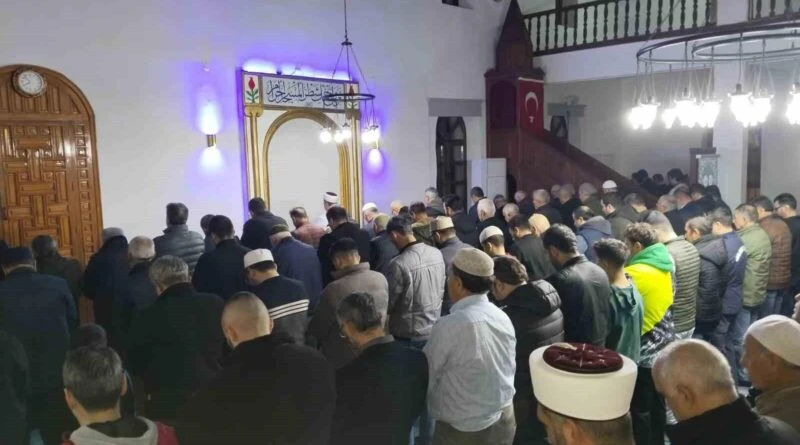 Köyceğiz'de Regaip Kandili, Dua ve Maneviyatla İdralendi 1