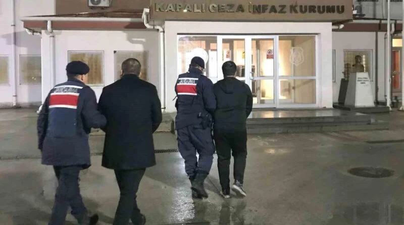 Kuşadası Göçmen Kaçakçılığı Olayında 2 Organizatör Yakalandı 1