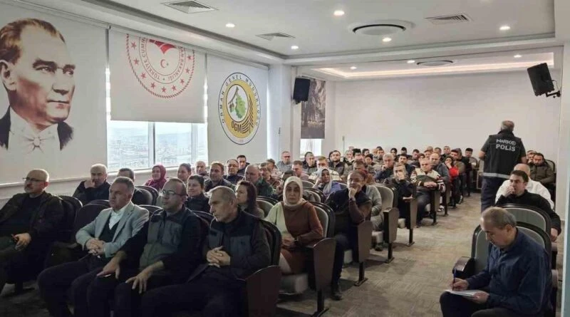 Kütahya Orman Personeline Uyuşturucu ile Mücadele Eğitimi 1