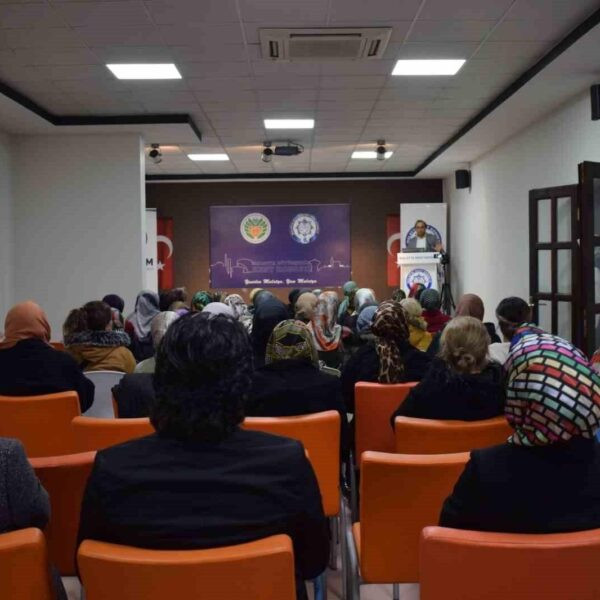 Malatya Turgut Özal Üniversitesi Yeni Medya ve İletişim Bölümü Başkanı Dr. Abuzer Yeşil-1