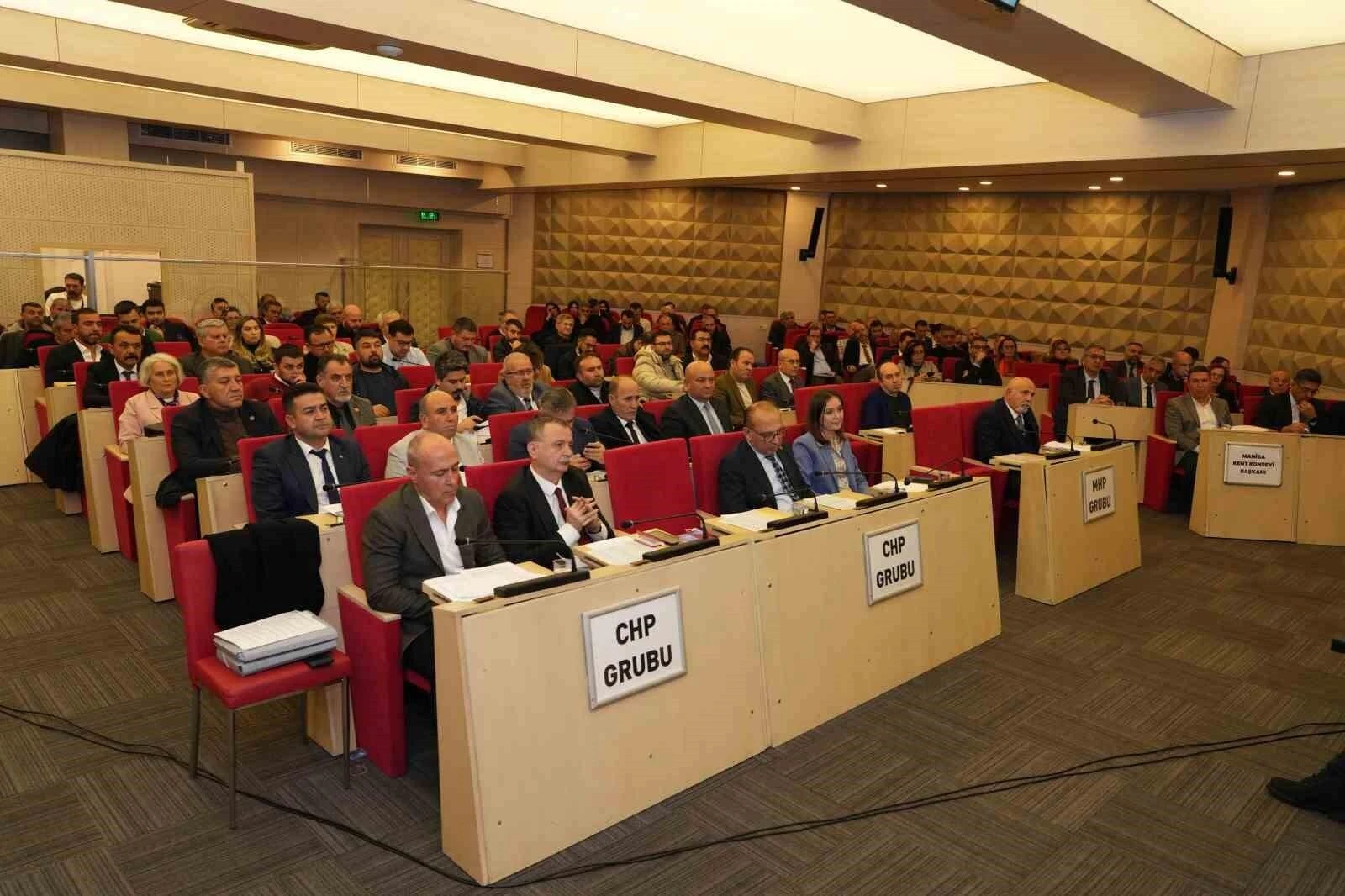 Manisa Büyükşehir Belediye Meclisi 2025’in ilk toplantısını gerçekleştirdi