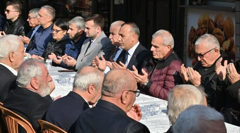 Manisa'da Kıbrıs Gazisi Piyade Binbaşı Mesut Çelikbilek'in 52. Vefat Gününde Anma Programı 1