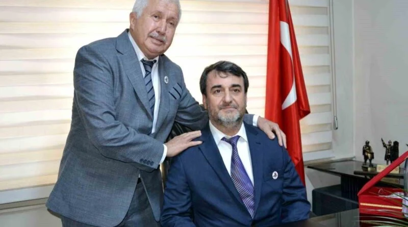 Manisa Lokantacılar Odası Başkanlığı Mehmet Akgül’ün Şafak Yıldırım'a Devredildi 1