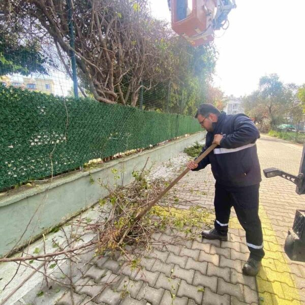 Marmaris ilçesindeki okullar ikinci döneme hazırlanıyor.-2