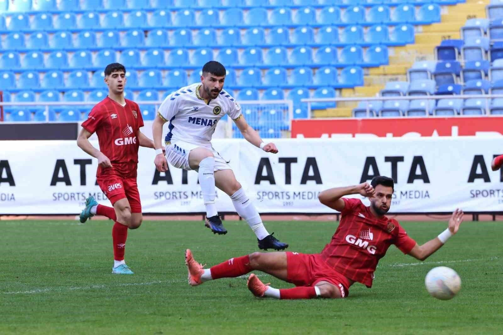 Menemen FK’nın Yeni Transferi Altar Han Hidayetoğlu İlk Maçında Gol Atarak Teknik Heyeti Mutlu Yetti