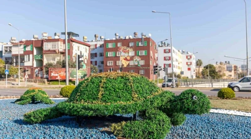 Mersin Büyükşehir Belediyesi Kavşakları Güzelleştiriyor 1