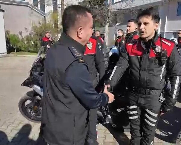 Motosikletli Yunus polisleri-3