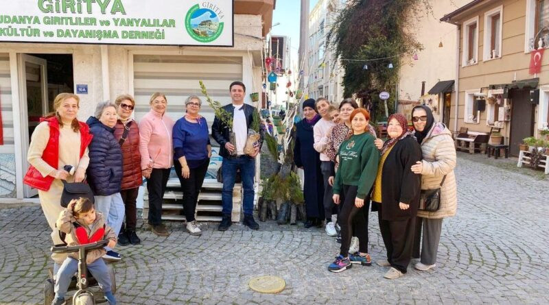 Mudanya Halitpaşa Muhtarı İsmail Başaran, Türk-Yunan Nüfus Mübadelesinin 102. Yıl Dönümü İçin Dernek Ziyaretinde Bulundu 1