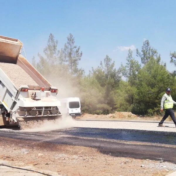 Muğla Büyükşehir Belediyesi tarafından gerçekleştirilen yol çalışmaları-1