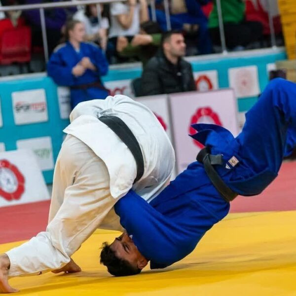 Nazifhan Özen Paralimpik Judo müsabakalarında.-1