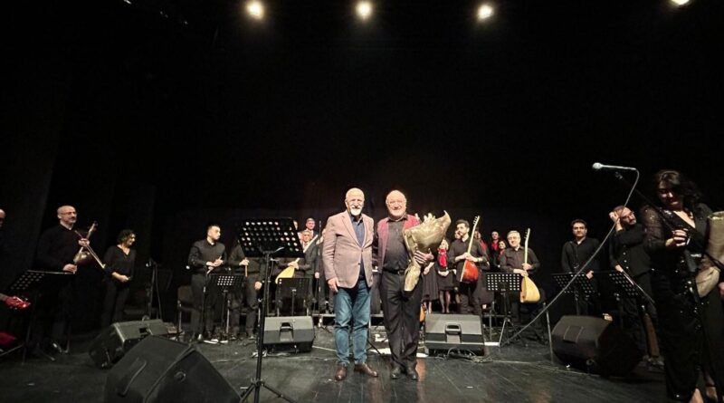 Nilüfer Türk Halk Müziği Korosu, Nazım Hikmet Kültürevi'nde Unutulmaz Bir Konser Verdi 1