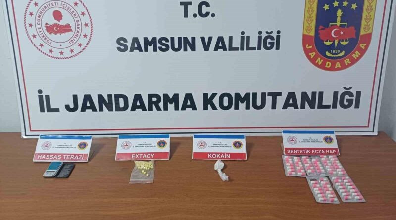 Samsun'da Uyuşturucu Ticaretiyle İlgili 3 Kişi Jandarma Tarafından Yakalandı 1