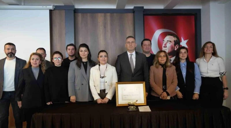 Samsun Eczacı Odası Başkanı Onur Ferhat Karacan: Eczacılık Mesleğinin Değerini Görmek İçin Çalışıyoruz 1