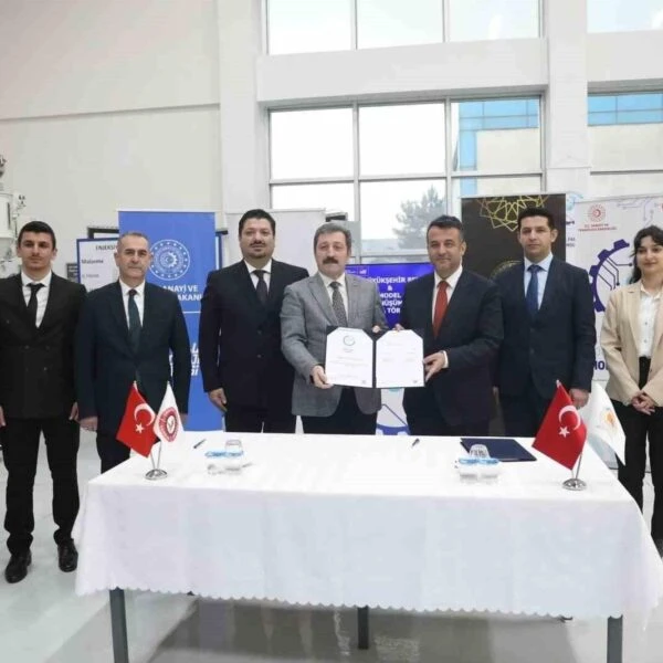 Samsun Model Fabrikası'nda verimliliği artırmak için yapılan 'Yalın Dönüşüm Projesi'nin bir gösterimi.