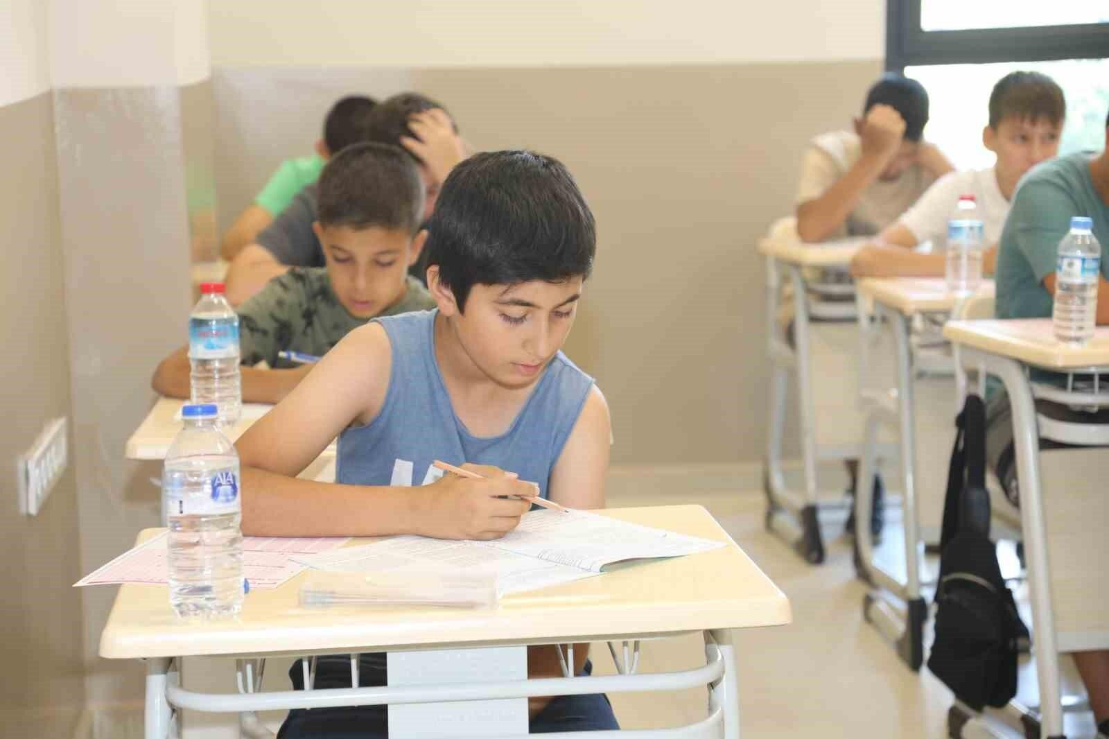 Şehzadeler Belediyesi, 7. Sınıf Öğrencilerine LGS Hazırlık Kursu Açıyor