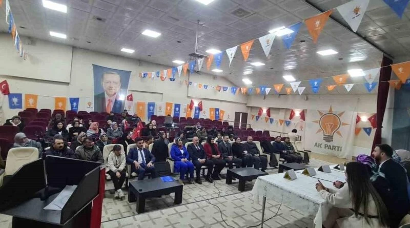 Sıla Coşkun, AK Parti Çıldır Kadın Kolları Başkanı Olarak Yeniden Seçildi 1