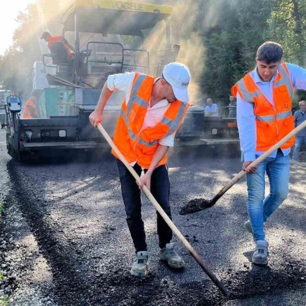 Sinop'taki yeni yol ve köprü inşaatı-1