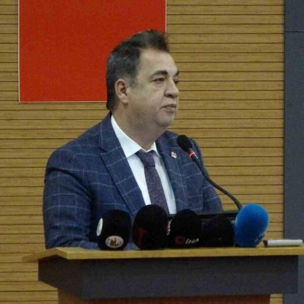 Sivas Cumhuriyet Üniversitesi Rektörü Prof. Dr. Ahmet Şengönül-3