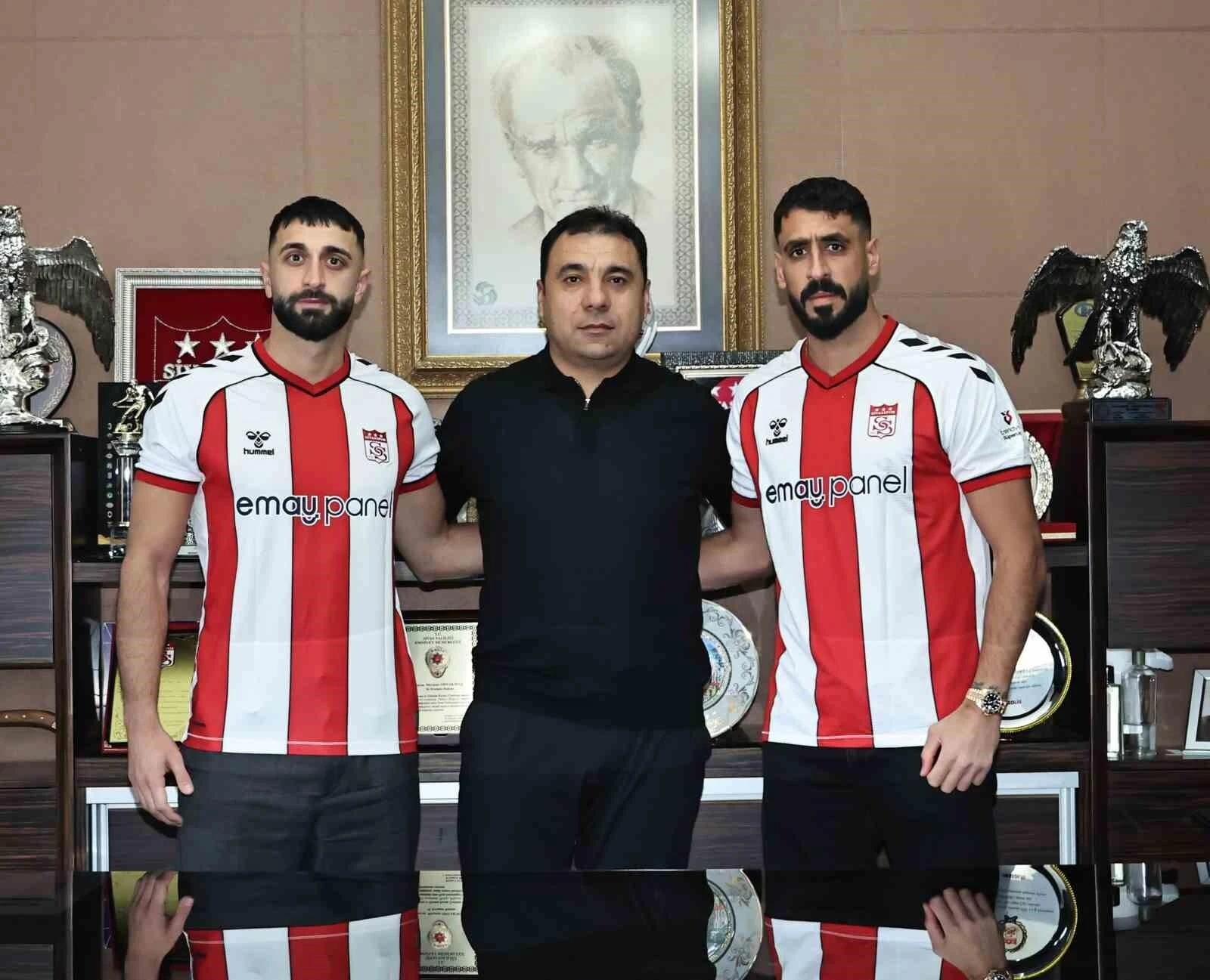 Sivasspor, Efkan Bekiroğlu ve Tolga Ciğerci’yi Kadrosuna Kattı