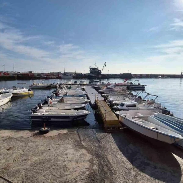 Tekirdağ balıkçıları müsilaj nedeniyle zorlanan avlanma-1