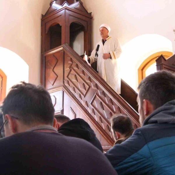 Trabzon Yomra'daki Özdil Merkez Camii-3