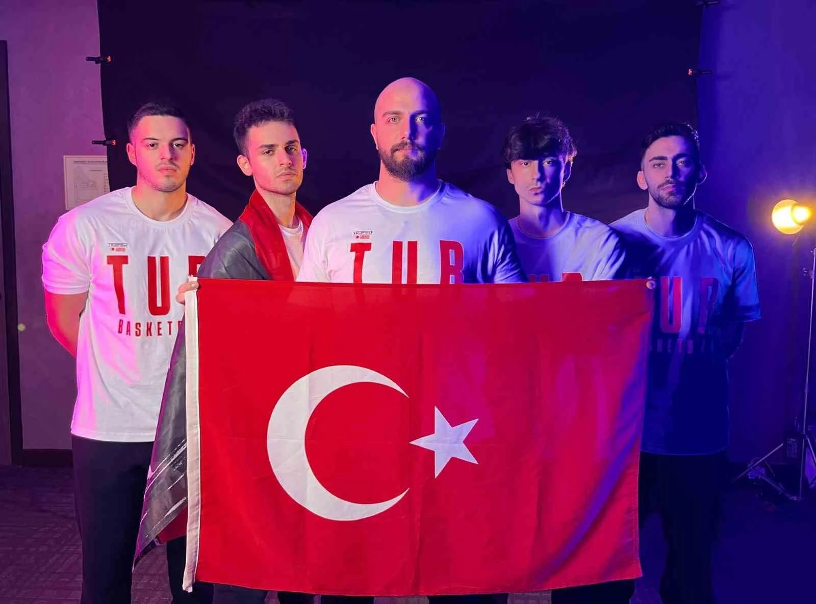 Türkiye NBA2K Milli Takımı FIBA E-Sports Dünya Finalleri’nde Gümüş Madalya Kazandı