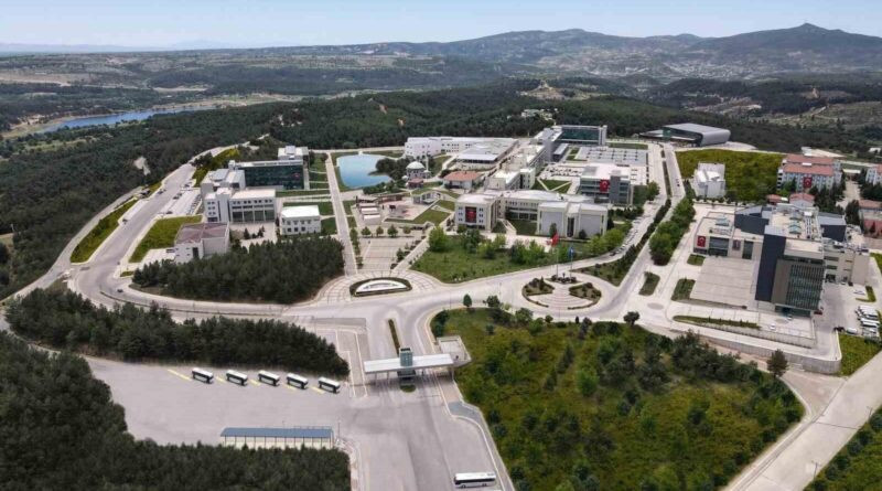 Uşak Üniversitesi THE Dünya Üniversite Sıralamalarında Başarı 1