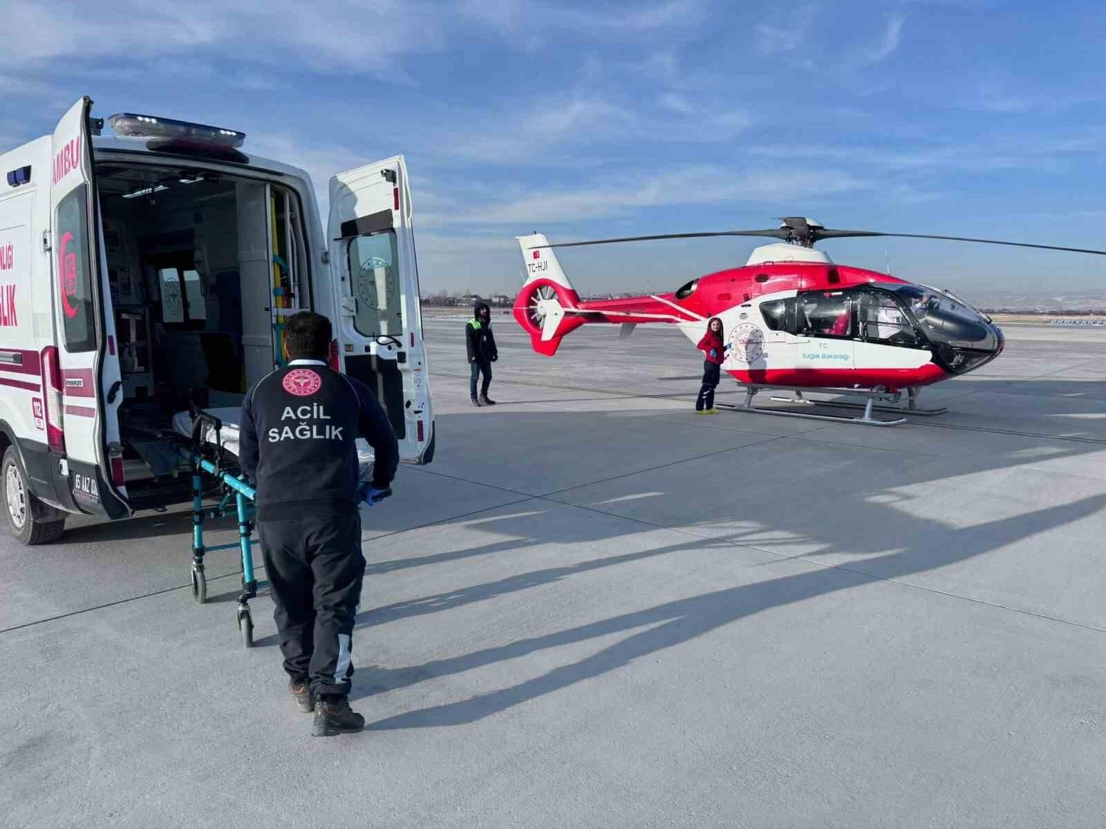 Van’da Hasta Helikopter Ambulans ile Nakledildi