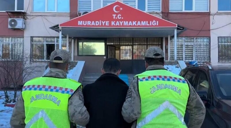 Van Muradiye'de Hırsızlık Suçundan Suçlu Jandarma Tarafından Yakalandı 1