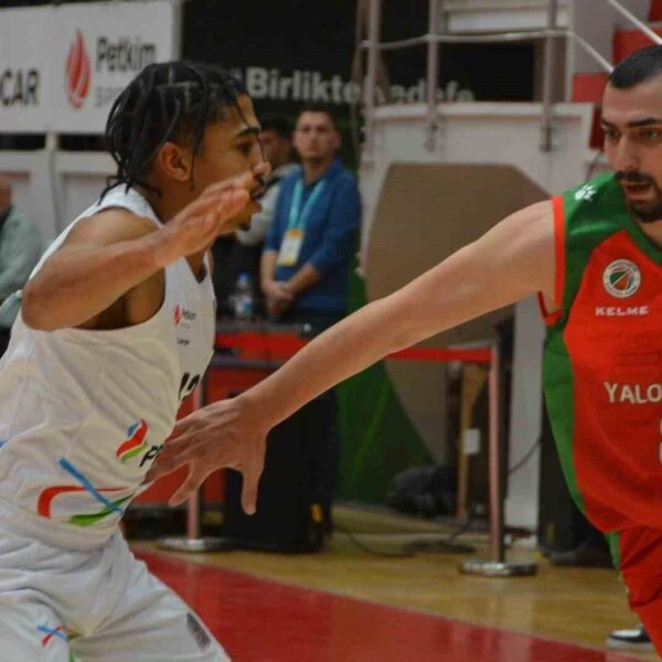 Yalova Basketbol oyuncuları-11