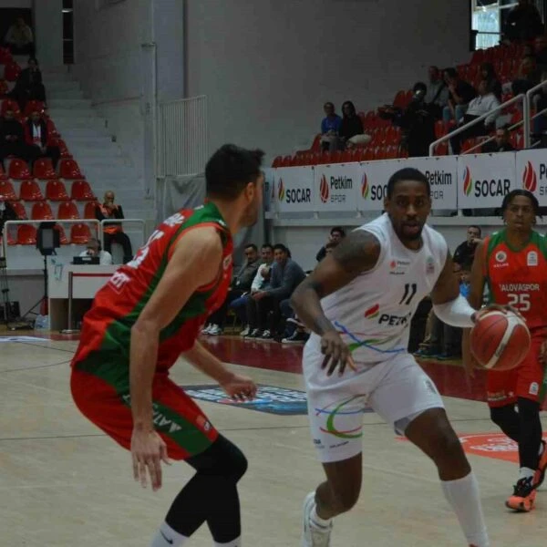 Yalova Basketbol oyuncuları-5