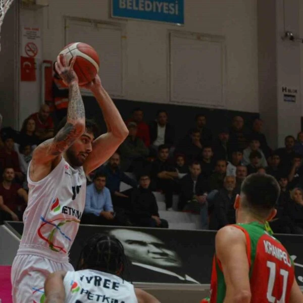 Yalova Basketbol oyuncuları-8