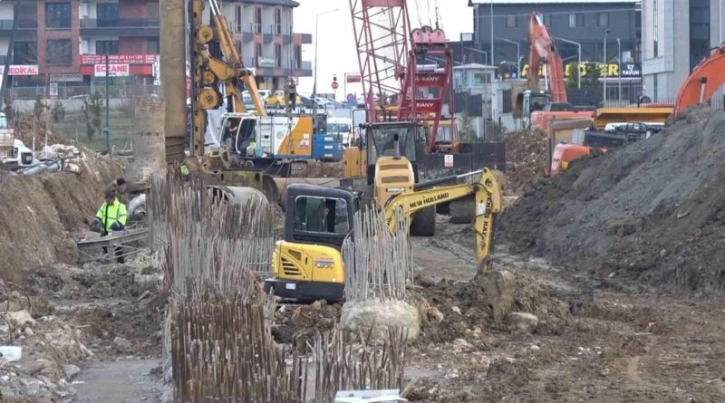 Yalova Eğitim ve Araştırma Hastanesi Bağlantı Yolu Heyelanı Islahı Çalışmaları Devam Ediyor 1