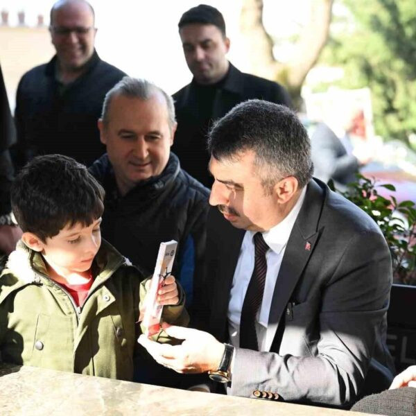 Yıldırım Belediye Başkanı Oktay Yılmaz, Selçukbey Mahallesi sakinleriyle buluşur.-2