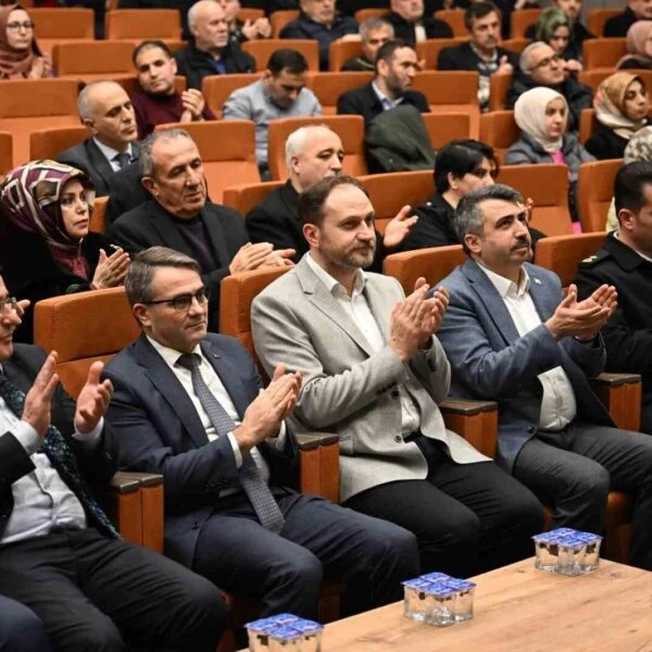 Yıldırım Belediye Başkanı Oktay Yılmaz ve Yeşilay Genel Başkanı Dr. Mehmet Dinç-1