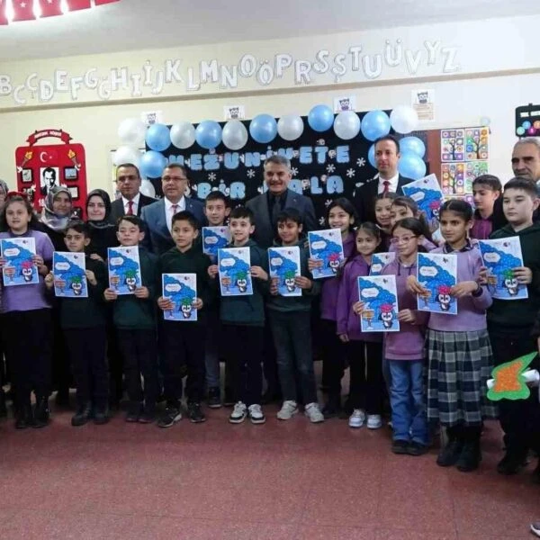 Yozgat Valisi Özkan'ın karne dağıtımı-4