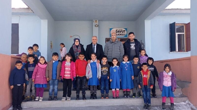 Ağrı Diyadin İlçe Milli Eğitim Müdürü Remzi Işık, Okul Ziyaretlerini Sürdürüyor 1
