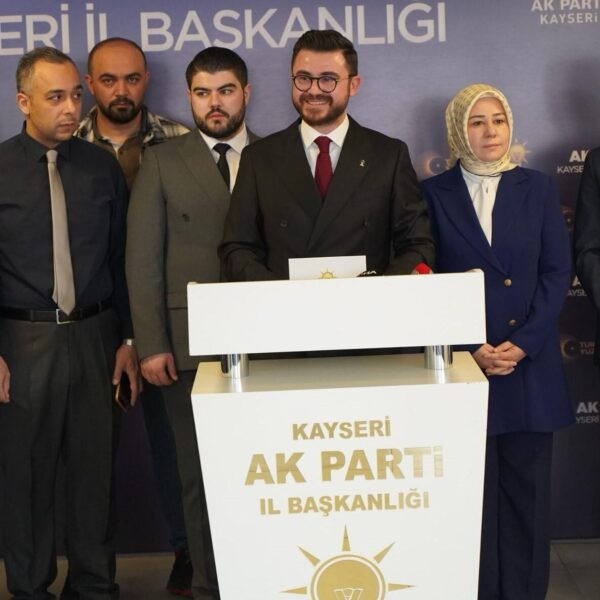 AK Parti Kayseri İl Başkanı Hüseyin Okandan 8. Olağan Büyük Kongre'ye dair konuşuyor