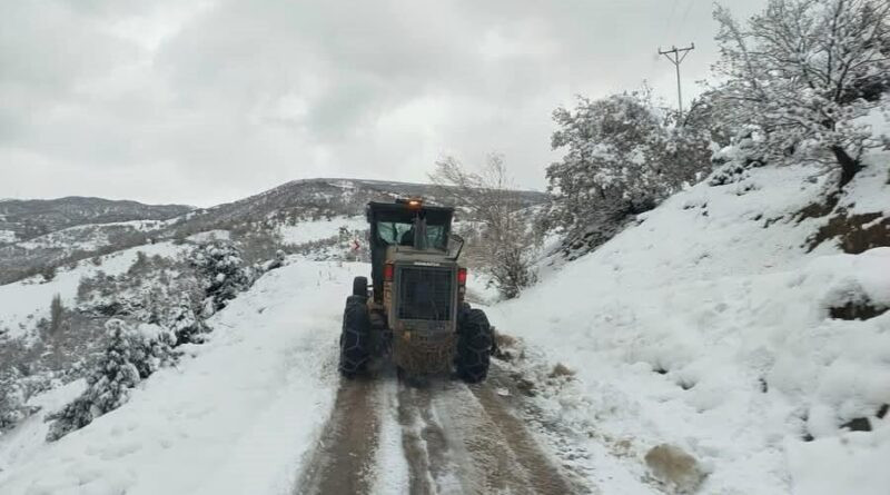 Amasya'da Kar Yağışı: 85 Köy Yolu Ulaşıma Kapandı 1