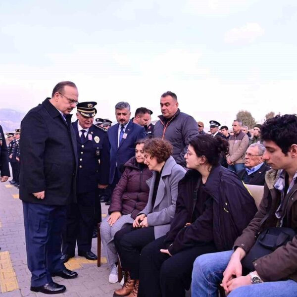 Aydın'da polis memuru Mazlum Can'ın cenaze töreni-3